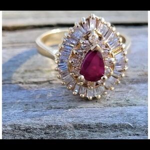 VINTAGE Estate 14k gold NATURAL RUBY AND DIAMOND ballerina ring